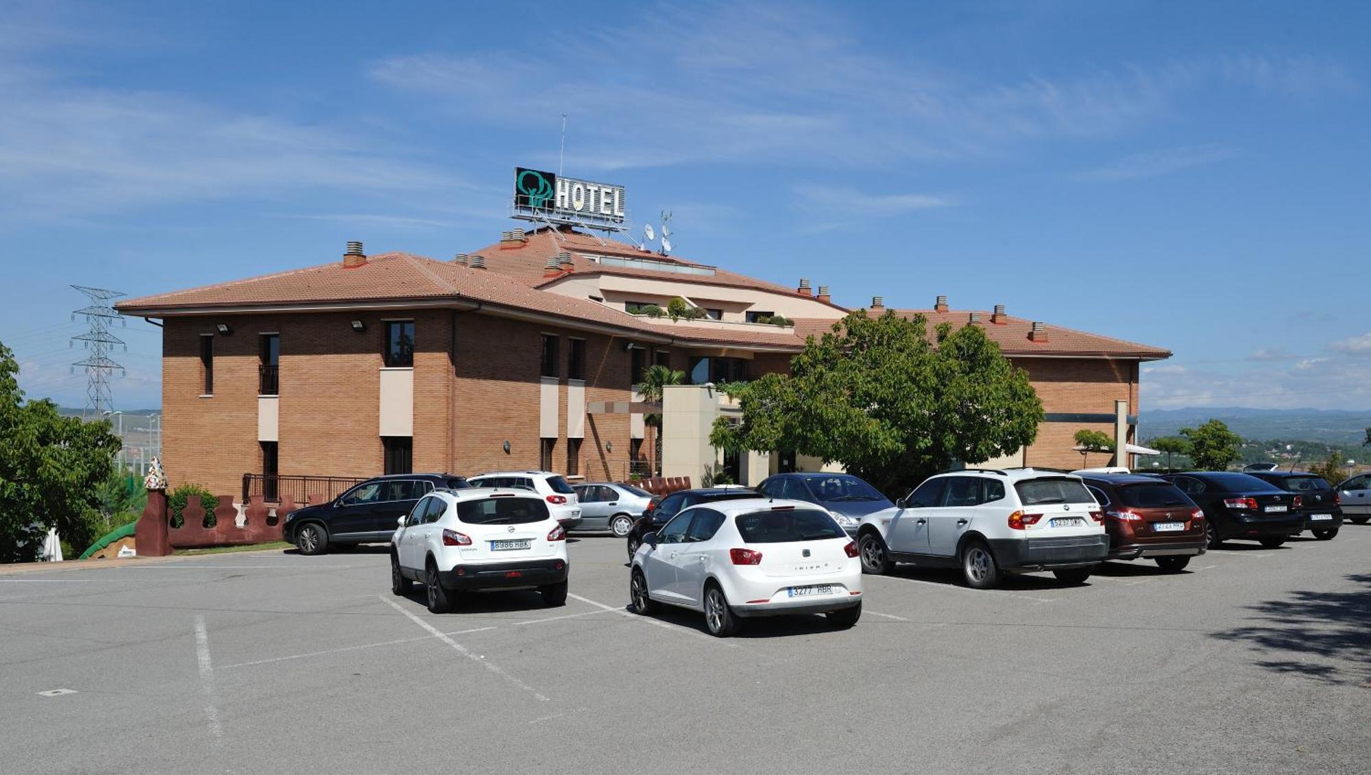 Hotel Els Noguers Manresa Ngoại thất bức ảnh